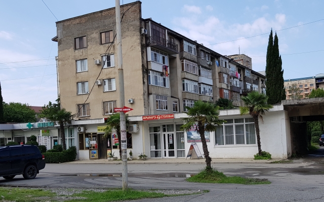 2-Kh Komnatnye Apartments