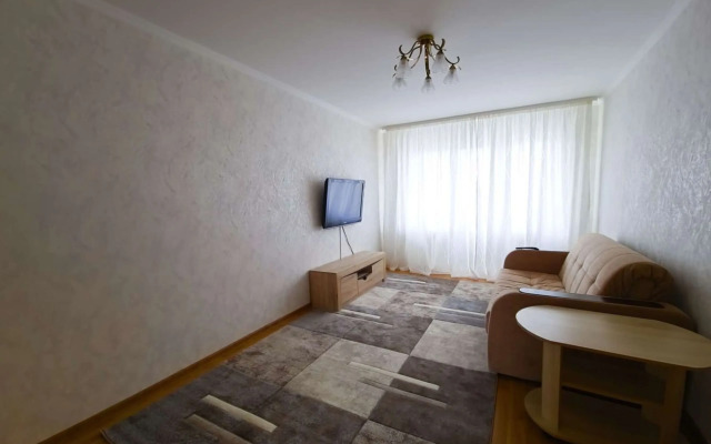 Апартаменты на проспекте Мира 182