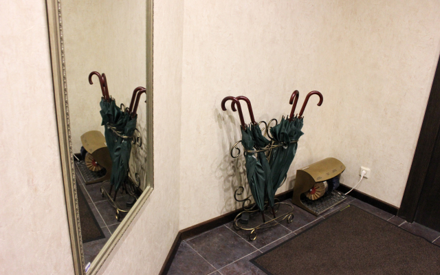 Отель Комендантская Дача