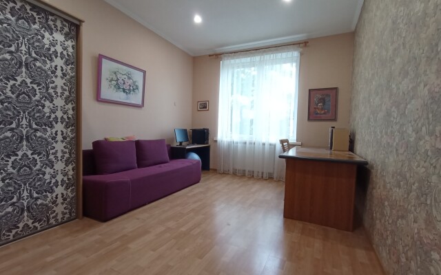 Квартира Красная 8