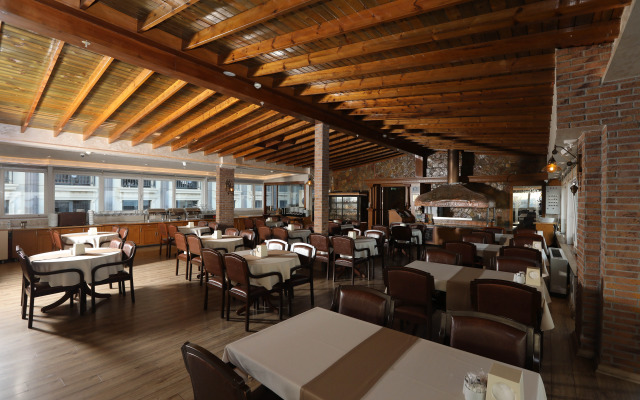 Baron Hotel & Spa