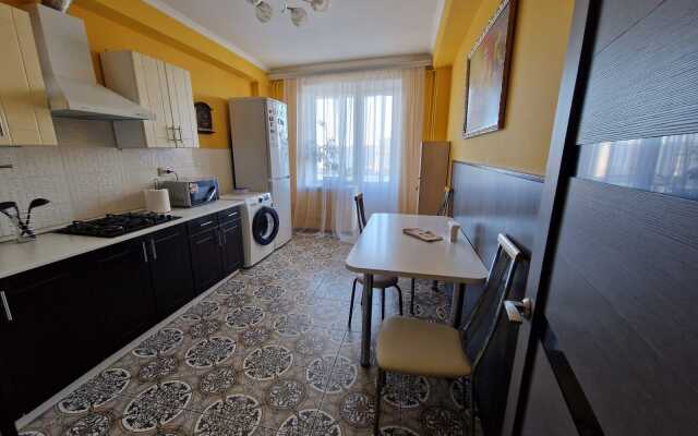 Avgusta Bebelya 16 Apartments