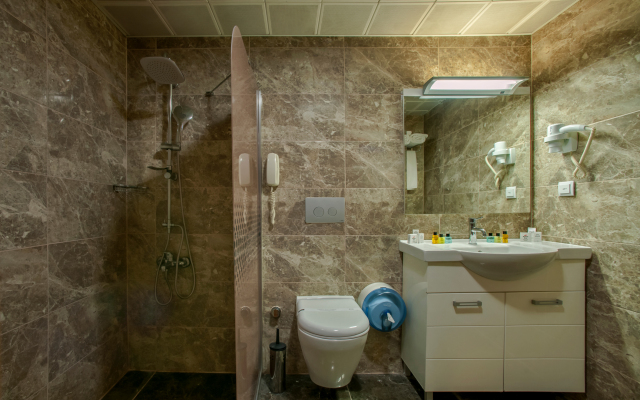 Emin Kocak Hotel