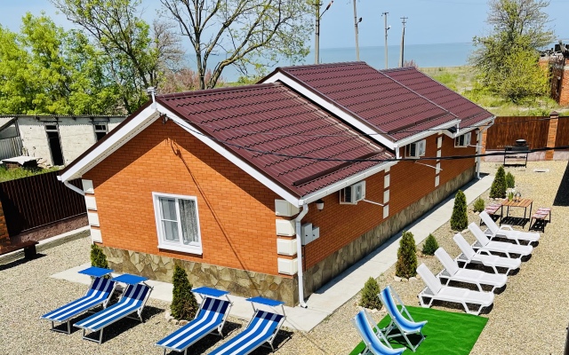 Yasenskaya Kosa-Azovskaya Krasa Guest House