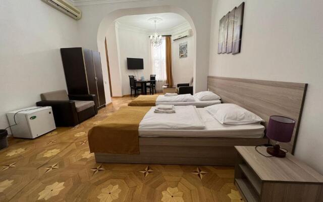 Olive Hotel