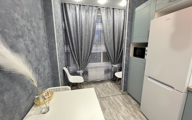 Metropark Apartments