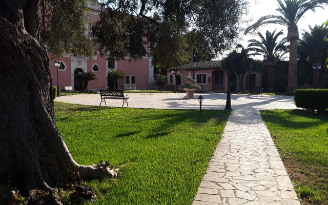 Lady Lusya Hotel