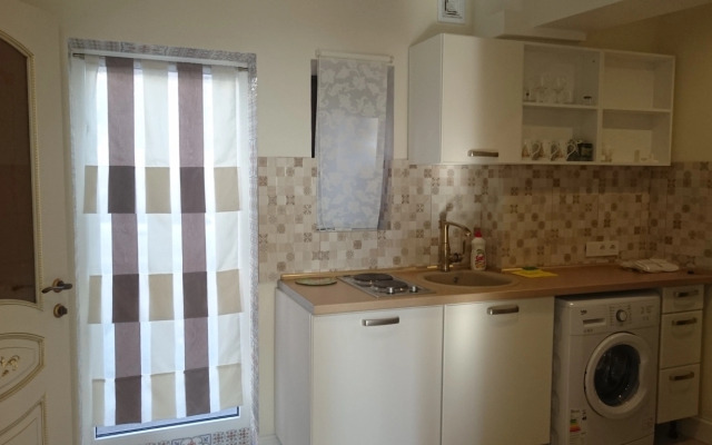 YaltaVoyage Apartments 5
