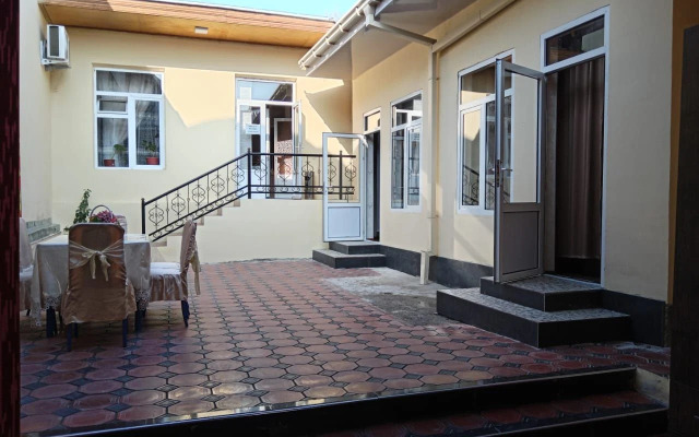 Gostevoy Dom Hotel Murodjon Guest House
