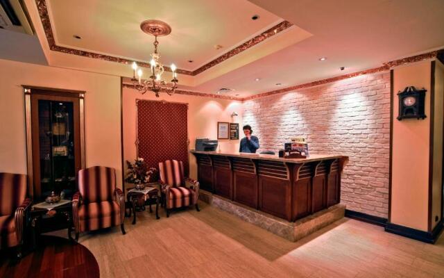 Nil Hotel