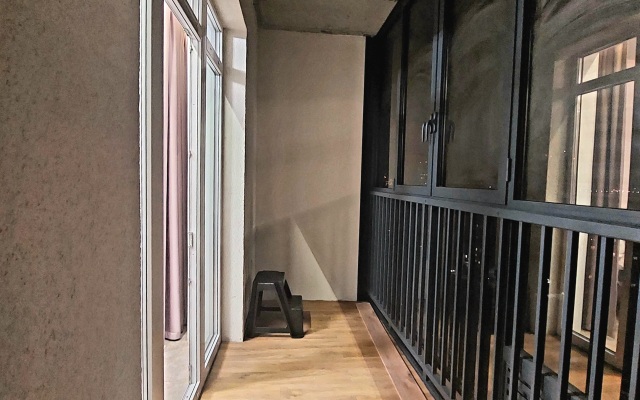 Квартира Уютная квартира-студия с видом на Бугринский мост