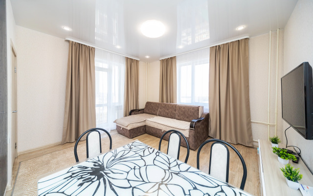 V Industrialnom Rayone Flat