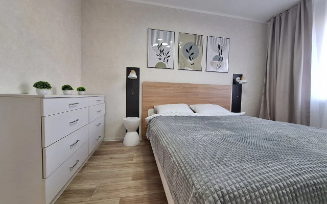 Flat Novaya Do 4+2 Chelovek "versal Apartment"