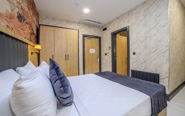 Bulton Hotel Airport