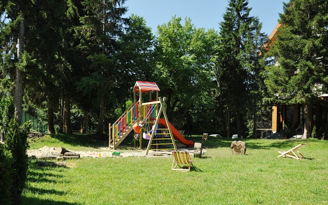 Auroom Resort Hotel