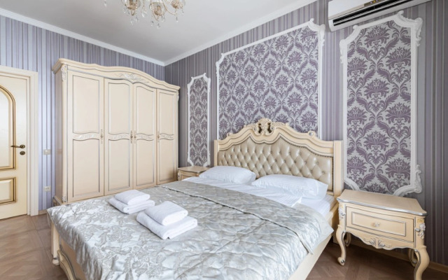 Квартира Шикарная Трёхкомнатная в Самом Центре Казани