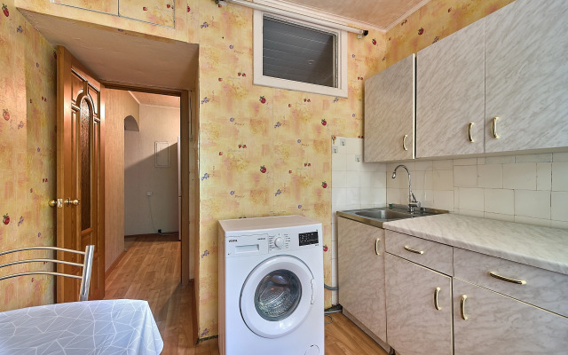 Квартира Двухкомнатная на Мира 12