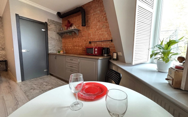 Квартира Cтудия-мансарда в центре у канала