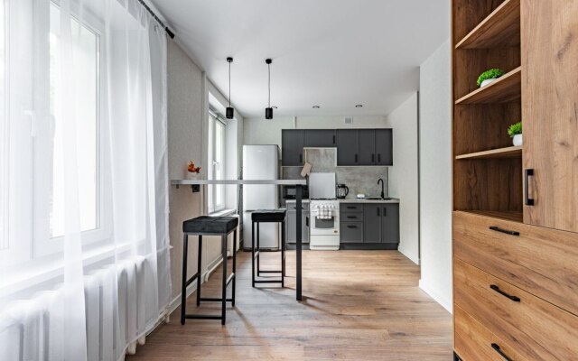 Uyutnaya S Novym Dizaynerskim Remontom Flat
