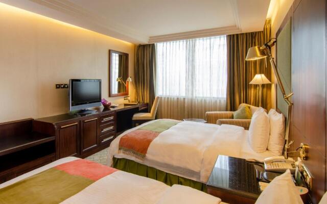 Pan Pacific Sonargaon Hotel