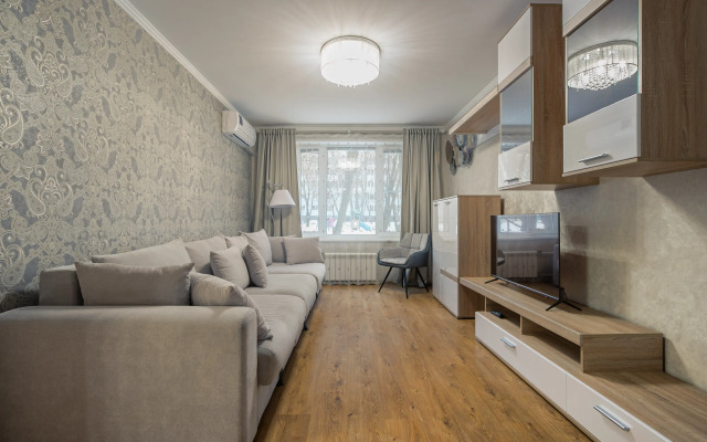 Asapro na ulice Losevskaya Flat