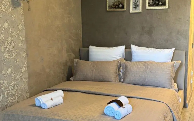 Okhta Provans V Zhivopisnom Kurortnom Meste Apartments