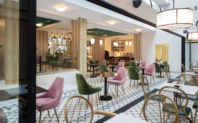 Jo An Palace Hotel