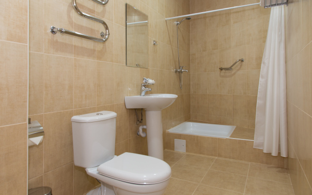 Viktoriya Hotel 3*