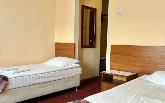 Odon Hotel Complex