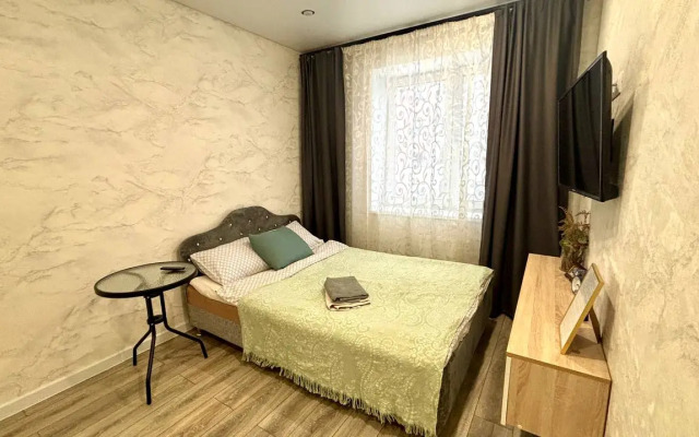 Komfortnaya Nedaleko Ot Aeroporta Flat