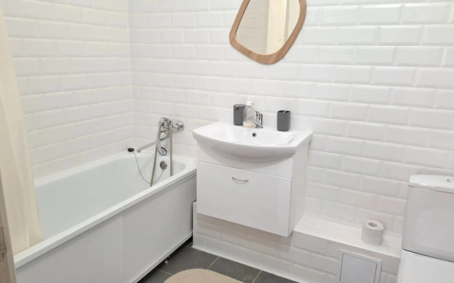 Апартаменты Трехкомнатные с видом на парк и озеро