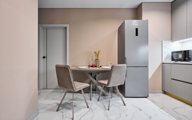 Квартира Просторная Возле Центральной Больницы