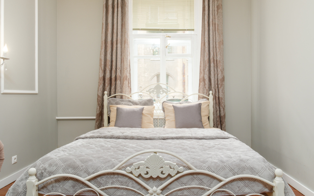 Апартаменты Лофт у Площади Восстания 3 спальни