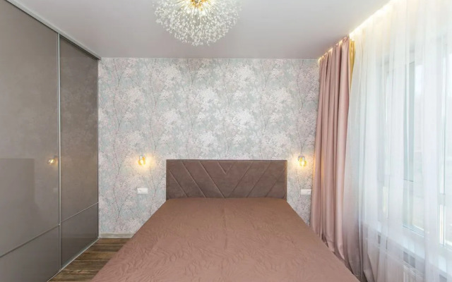 Na Ul. Sochinskaya 12 Flat