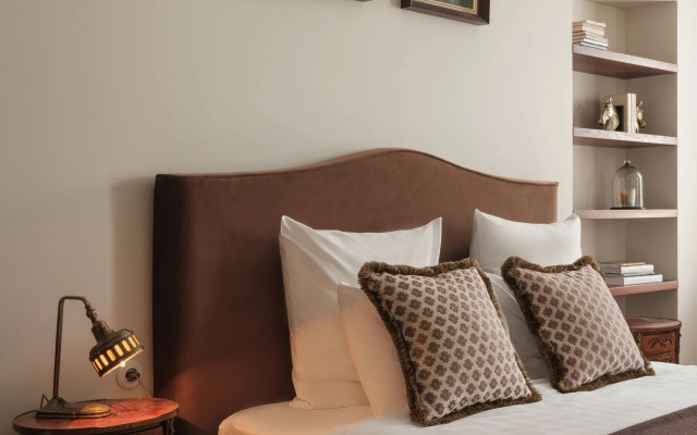 Апартаменты Студия с гостиной зоной между Новой Голландией и Исаакиевским собором