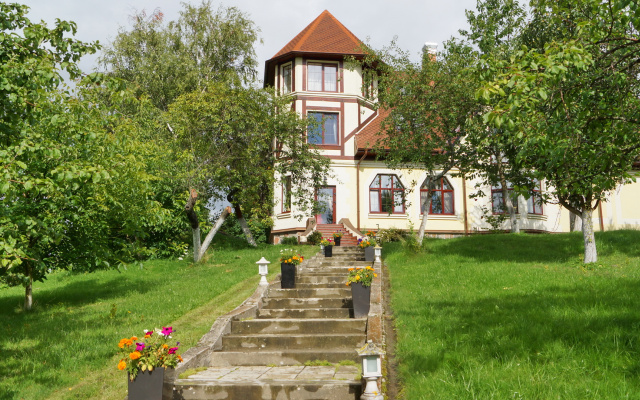 Загородный отель Сафари-Парк Мушкино