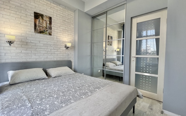 Apartments Alfa Chernomorskaya 24