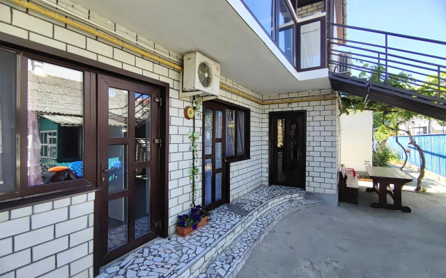 Na Peschanoy 23 Guest House