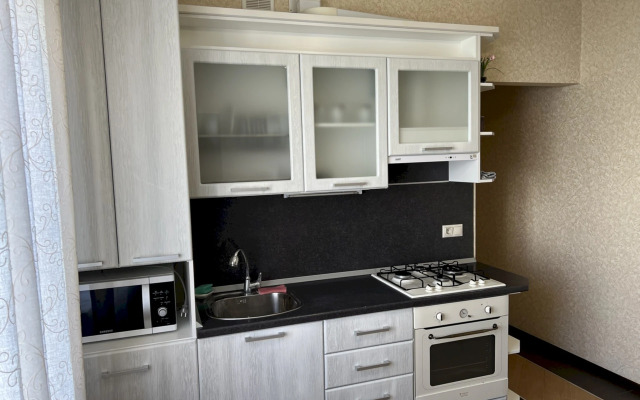 Апартаменты 381 Мичурина 7