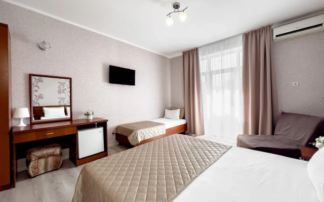 Renessans Guest House