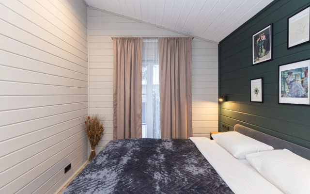 Novy Uyutny I Sovremenny Guest House