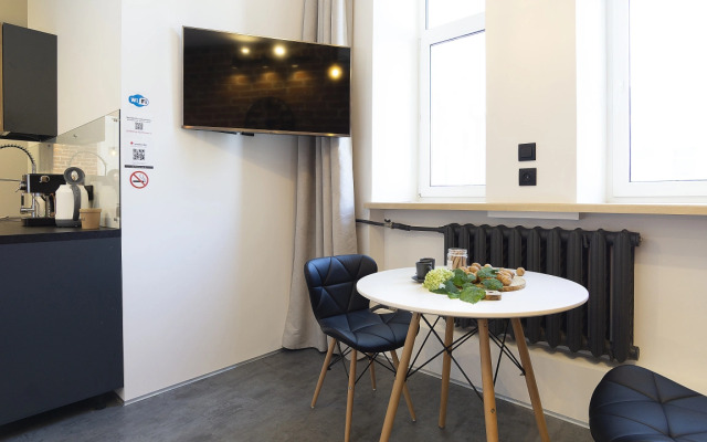 Surkova 20/6 GoldenRing Apartment 4