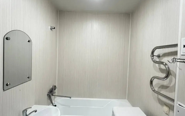 Апартаменты Двухкомнатные апартаменты в центре с видом на город