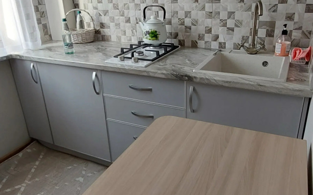 Flat Uyutnaya Dvushka Ryadom S Detskim Plyazhem