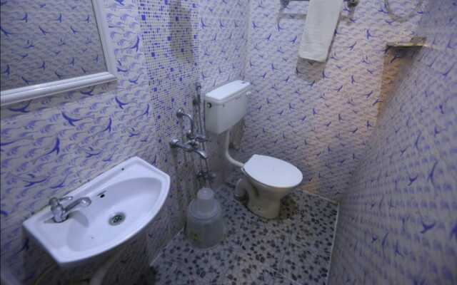 Le Apex Guest House