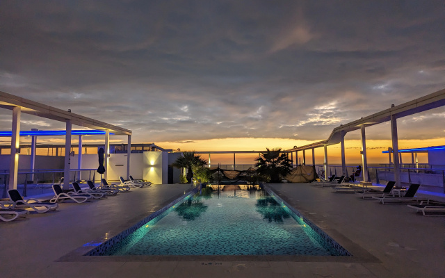 Apartamenty Luxurious Beachfront Marjan Island for Comfortable Stay