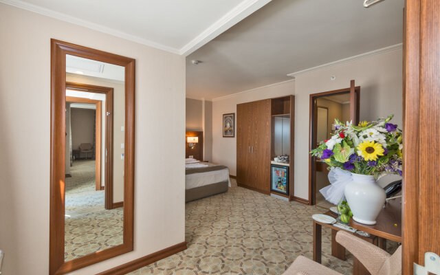 BEKDAS DELUXE & SPA Hotel