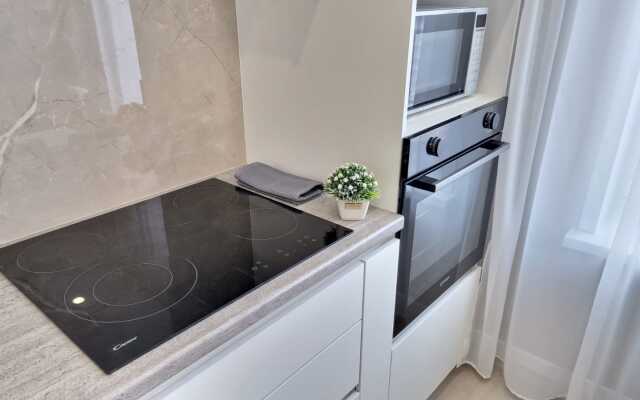 Turgeneva 25/1 Flat
