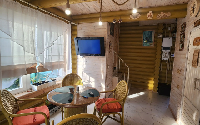 Na Poberezhye Private house