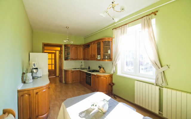 Bolshoy Kottedzh Dlya Vashikh Meropriyatiy Private House